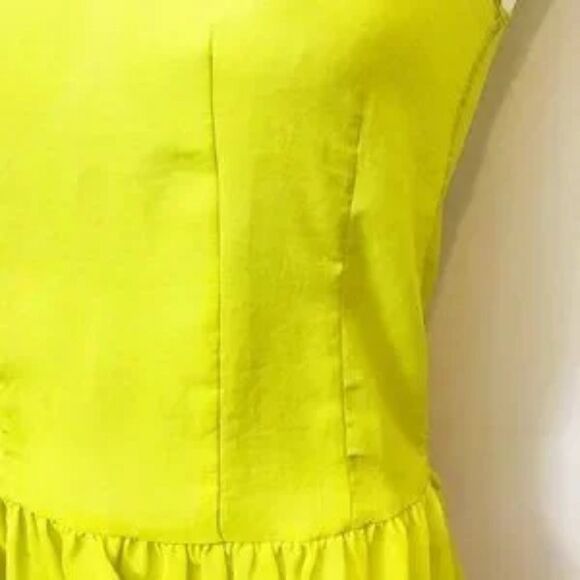 LIME chiffon peplum sleeveless blouse - Picture 3 of 8